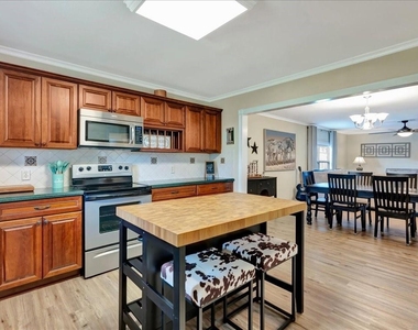 683 Water View Drive - Photo Thumbnail 19