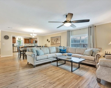 683 Water View Drive - Photo Thumbnail 12