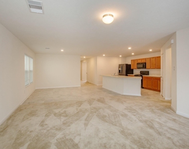 6855 Knoll Spring Way - Photo Thumbnail 3