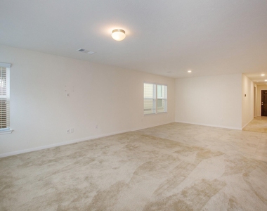 6855 Knoll Spring Way - Photo Thumbnail 8