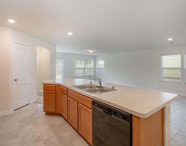 6855 Knoll Spring Way - Photo Thumbnail 6