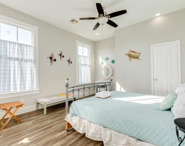 415 14th Street - Photo Thumbnail 24