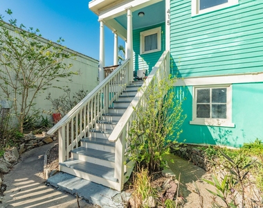 415 14th Street - Photo Thumbnail 4