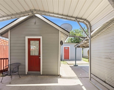 9430 E Avenue K - Photo Thumbnail 1