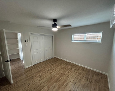 2009 Welch Street - Photo Thumbnail 3