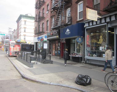 102 South 6th Street - Photo Thumbnail 17