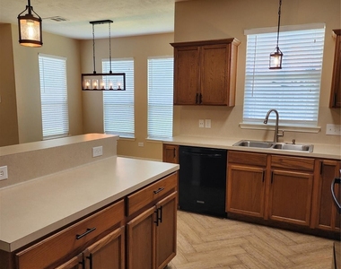 8006 Indian Desert Drive - Photo Thumbnail 6