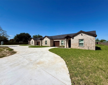 9508 Quaker Court - Photo Thumbnail 22