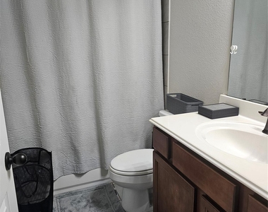 3417 Fawnwood Drive - Photo Thumbnail 8