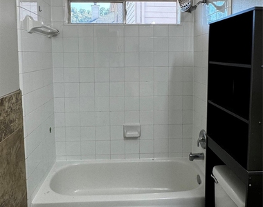 18614 Timbers Dr Drive - Photo Thumbnail 18