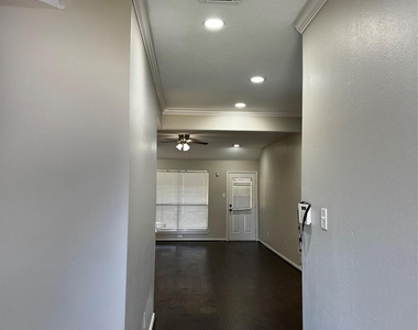 18614 Timbers Dr Drive - Photo Thumbnail 16