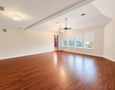 11915 Gardner Park Lane - Photo Thumbnail 25