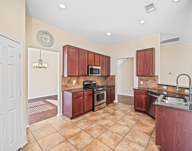13914 Juniper Bend Lane - Photo Thumbnail 21