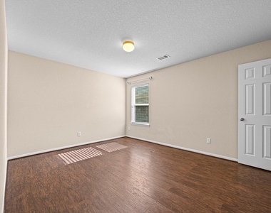 13914 Juniper Bend Lane - Photo Thumbnail 6