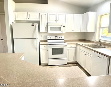 4010 29th Street Sw - Photo Thumbnail 5