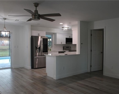 1322 Farmdale Street - Photo Thumbnail 1
