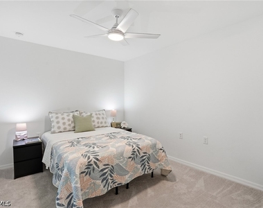 5427 Double Eagle Cir - Photo Thumbnail 20
