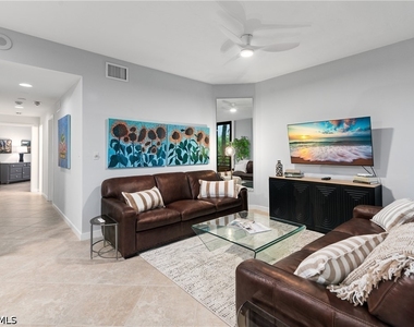 5555 Heron Point Drive - Photo Thumbnail 3