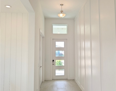 9077 Wisteria Way - Photo Thumbnail 4