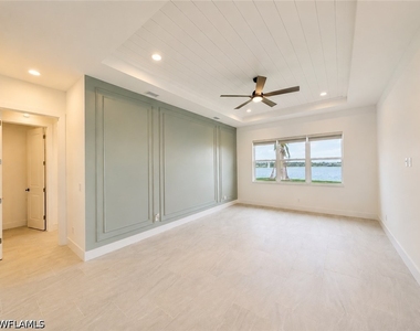 9077 Wisteria Way - Photo Thumbnail 15