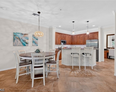 8965 Malibu Lane - Photo Thumbnail 11