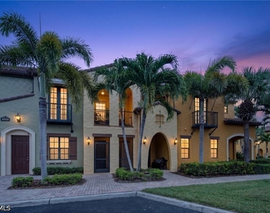 8965 Malibu Lane - Photo Thumbnail 1