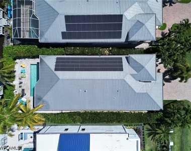 3005 Coco Avenue - Photo Thumbnail 2