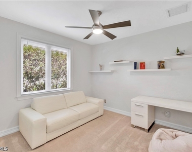 3005 Coco Avenue - Photo Thumbnail 19