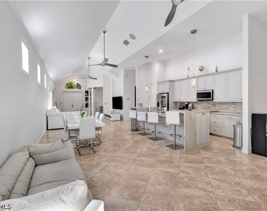3005 Coco Avenue - Photo Thumbnail 29