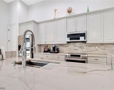 3005 Coco Avenue - Photo Thumbnail 25