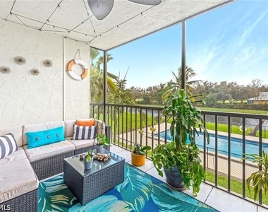 700 Valley Stream Drive - Photo Thumbnail 25