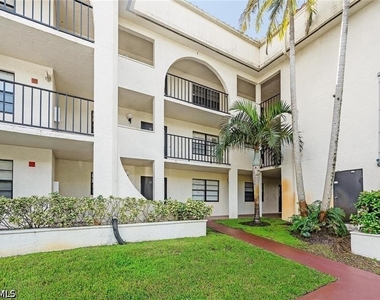 700 Valley Stream Drive - Photo Thumbnail 31
