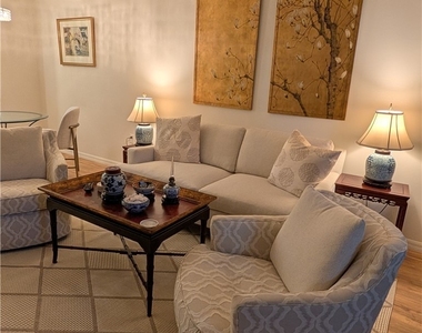 400 Forest Lakes Boulevard - Photo Thumbnail 11