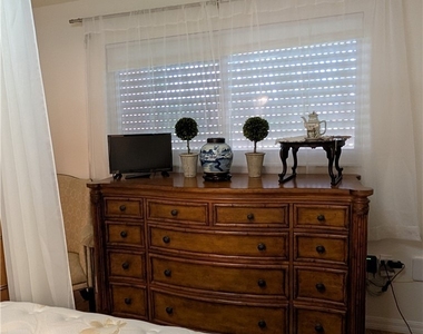 400 Forest Lakes Boulevard - Photo Thumbnail 7