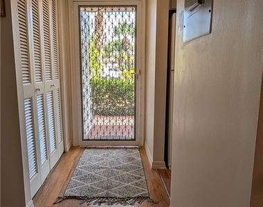 400 Forest Lakes Boulevard - Photo Thumbnail 1