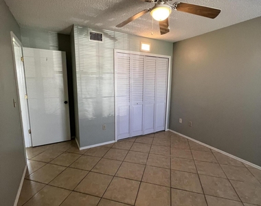 7230 N Highway 1 - Photo Thumbnail 16
