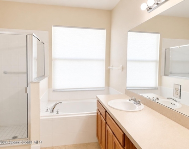 4312 Collinwood Drive - Photo Thumbnail 16