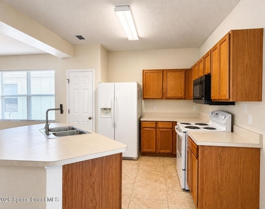 4312 Collinwood Drive - Photo Thumbnail 8