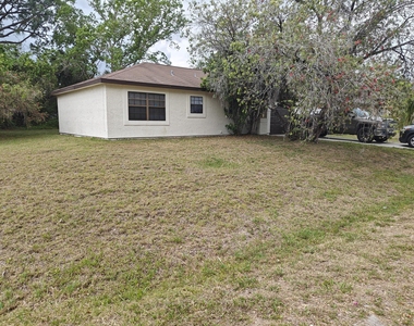 410 Fernandina Street Nw - Photo Thumbnail 2