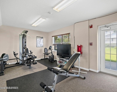 8914 Puerto Del Rio Drive - Photo Thumbnail 25