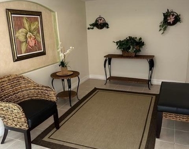 8914 Puerto Del Rio Drive - Photo Thumbnail 22