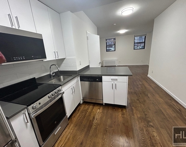 West 73rd Street - Photo Thumbnail 1