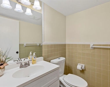 2700 Bayshore Boulevard - Photo Thumbnail 11