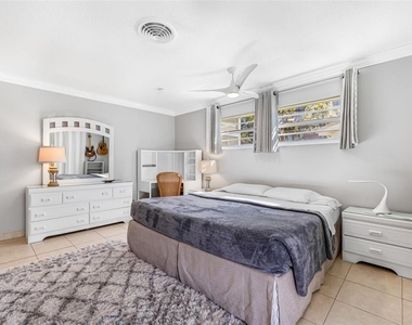 615 10th Avenue Ne - Photo Thumbnail 9