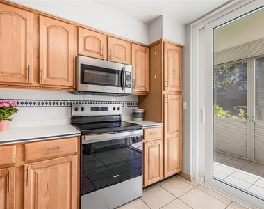 615 10th Avenue Ne - Photo Thumbnail 20