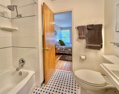 237 20th Avenue Se - Photo Thumbnail 34