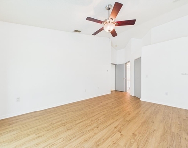 9434 Holnwon Court - Photo Thumbnail 14