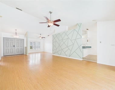 9434 Holnwon Court - Photo Thumbnail 5