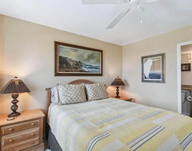 10355 Paradise Boulevard - Photo Thumbnail 18