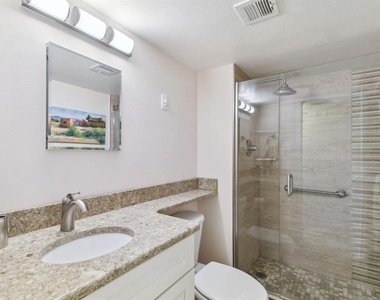 10355 Paradise Boulevard - Photo Thumbnail 23